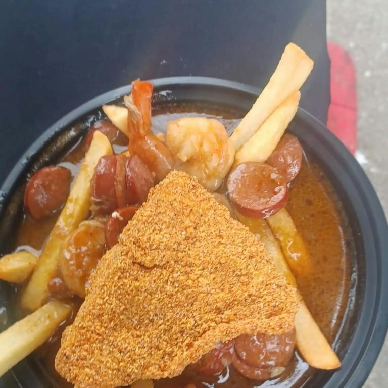Fresh Seafood Delights: Cajun, Soul-Food, and More